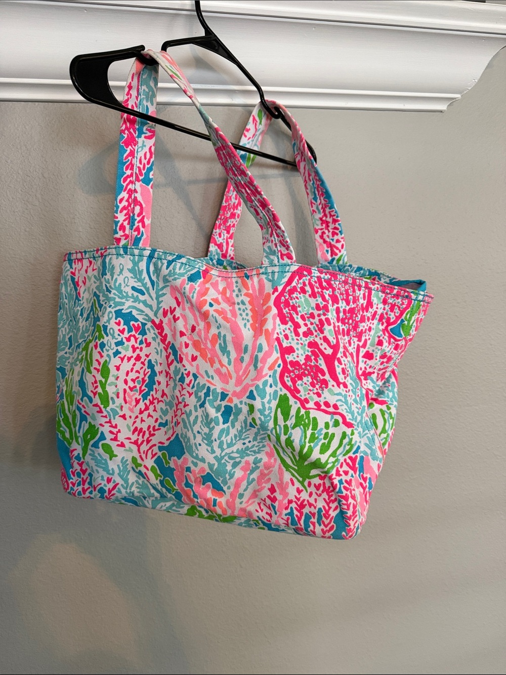 Lilly Pulitzer Coral-Print Canvas Tote Bag - Pink/Blue/Green